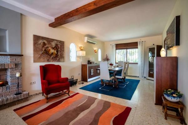 Casa independiente en Urbanització Plans, 11