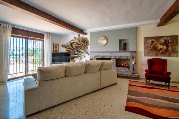 Casa independiente en Urbanització Plans, 11