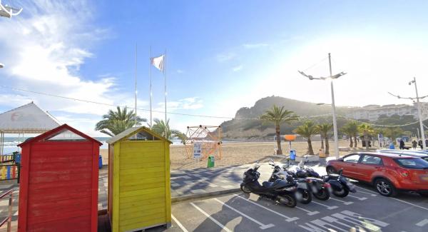 Piso en avenida Rosa dels Vents