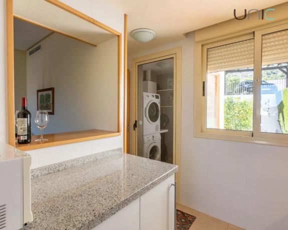 Chalet adosado en avenida Balcon de Ponoig