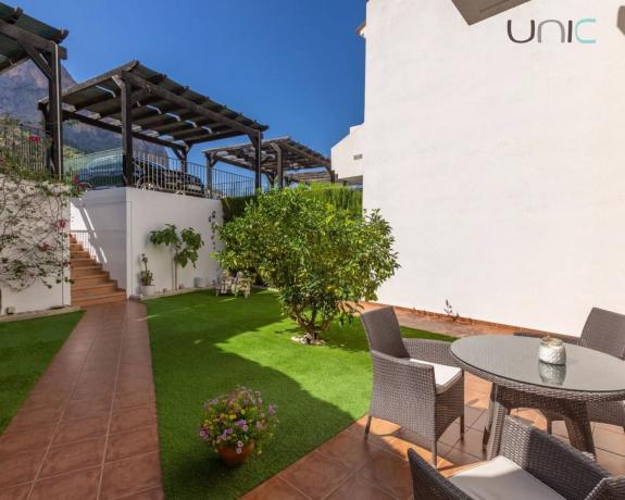 Chalet adosado en avenida Balcon de Ponoig