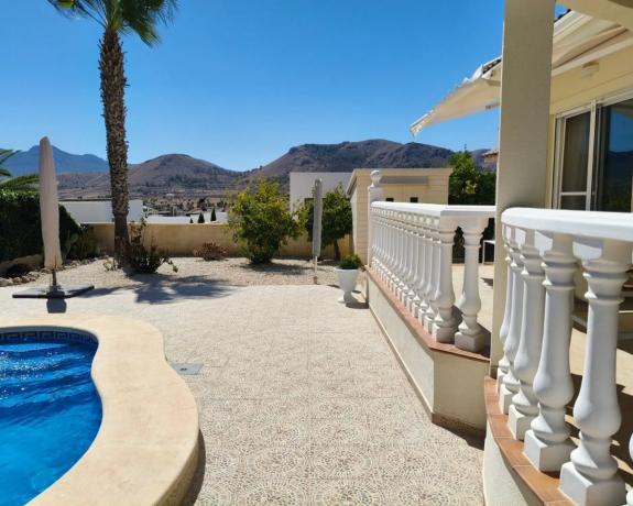 Casa independiente en El Mirador residential area s/n