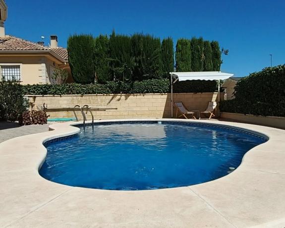 Casa independiente en El Mirador residential area s/n