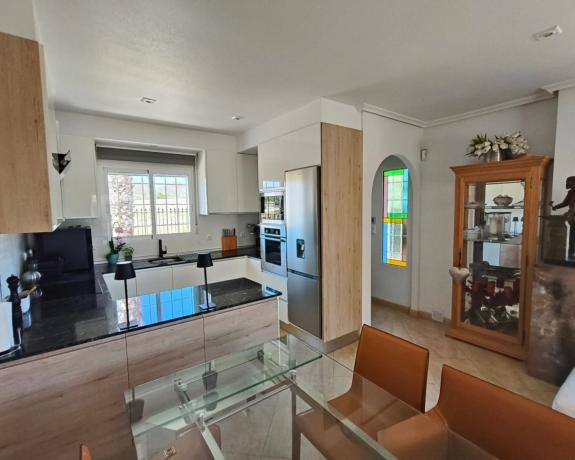 Casa independiente en El Mirador residential area s/n