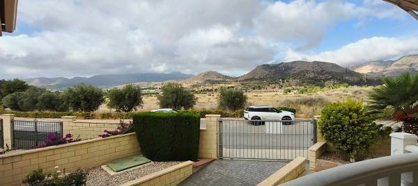 Casa independiente en calle del Ginjoler