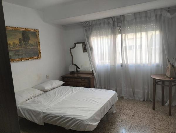 Piso en calle Pinoso s/n