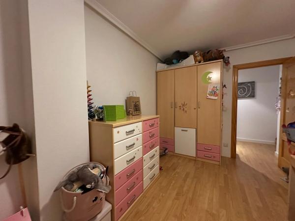 Piso en avenida de la Constitución