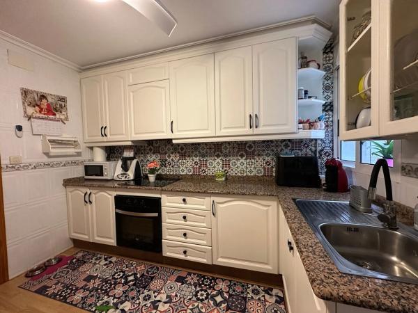 Piso en avenida de la Constitución