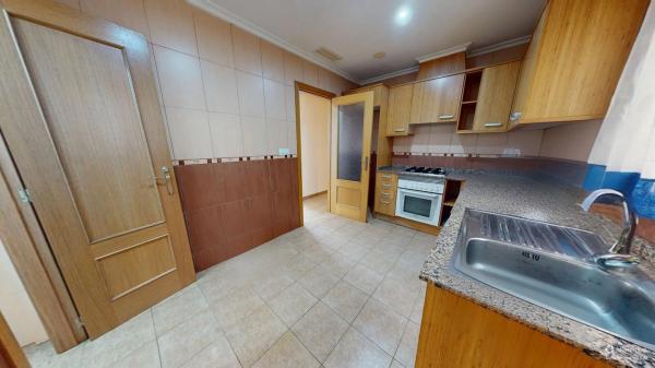 Piso en avenida Pintor Pastor Calpena