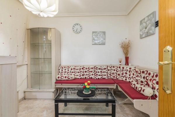 Piso en calle Òscar Esplà, 8