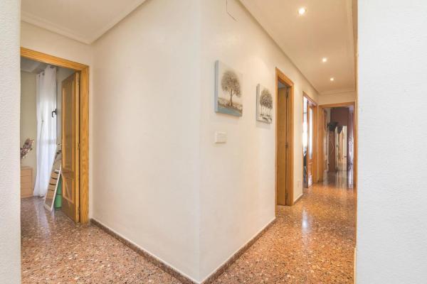 Piso en calle Òscar Esplà, 8