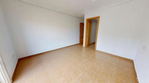 Piso en avenida Pintor Pastor Calpena