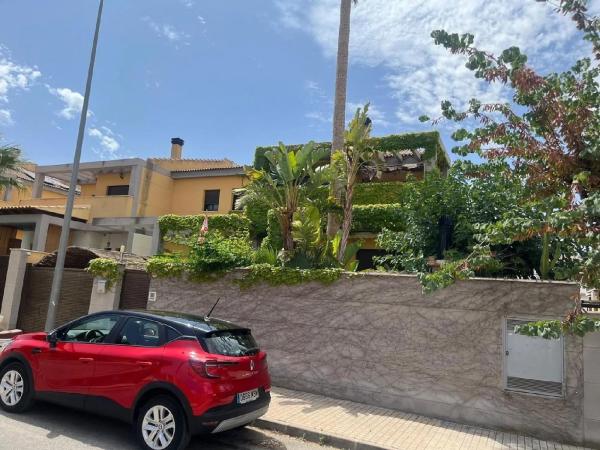 Chalet en calle Granada, 15 -11