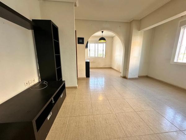 Chalet pareado en camino Azagador