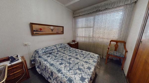 Piso en calle Menéndez Pelayo