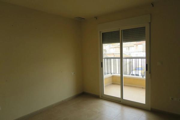 Chalet pareado en calle Azorín, 30