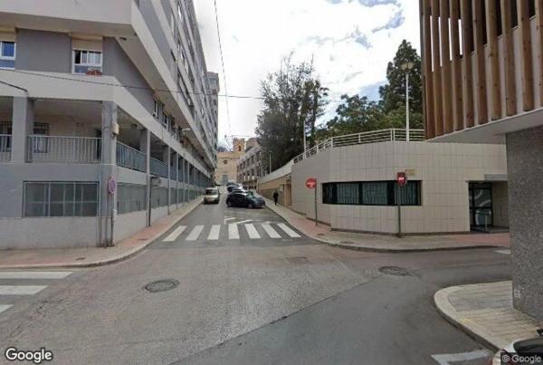 Piso en callejón de la Bassa