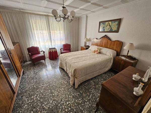 Piso en Plaza Castelar - Mercado Central