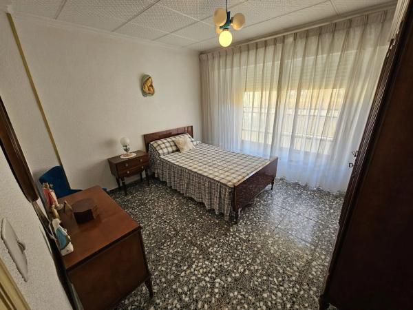 Piso en Plaza Castelar - Mercado Central