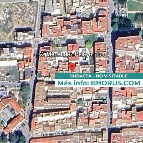 Piso en calle Menéndez Pelayo