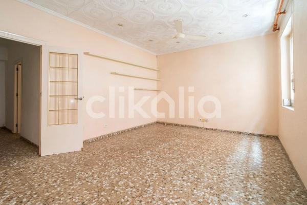 Casa independiente en calle San Crispín