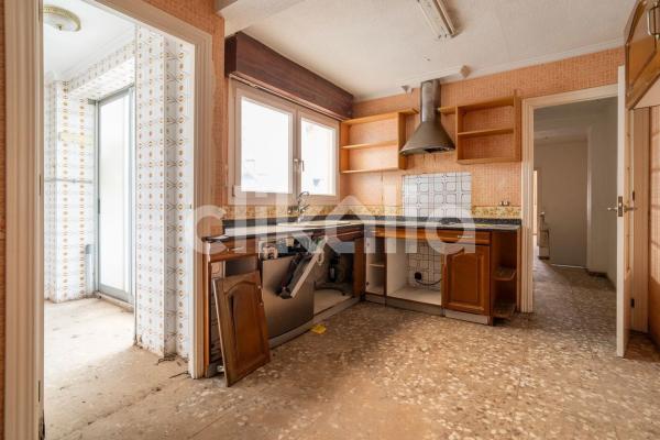 Casa independiente en calle San Crispín