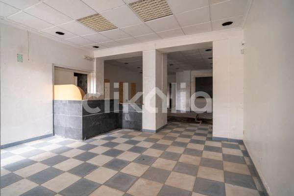 Casa independiente en calle San Crispín