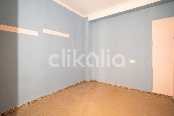 Casa independiente en calle San Crispín