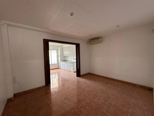 Casa independiente en calle del Sol