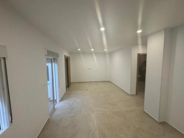 Chalet pareado en calle Oscar Esplá, 22