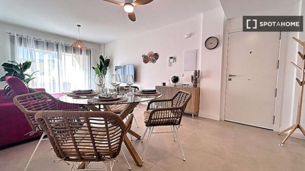 Apartamento completo de 2 dormitorios en Andalucía