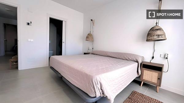 Apartamento completo de 2 dormitorios en Andalucía
