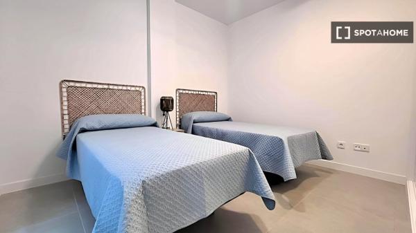 Apartamento completo de 2 dormitorios en Andalucía