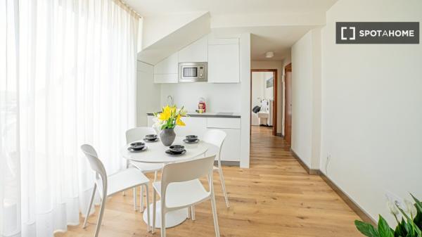 Apartamento entero de 1 dormitorio en Urbanización Ría del Pas