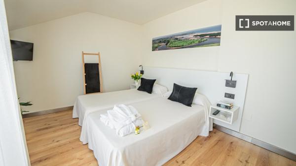 Apartamento entero de 1 dormitorio en Urbanización Ría del Pas