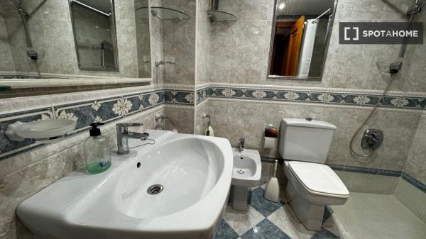 Apartamento entero de 1 dormitorio en Granada