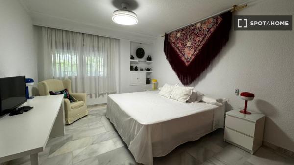 Apartamento entero de 1 dormitorio en Granada