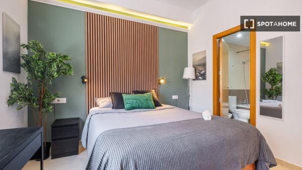 Habitación en piso compartido en alquiler en Alicante