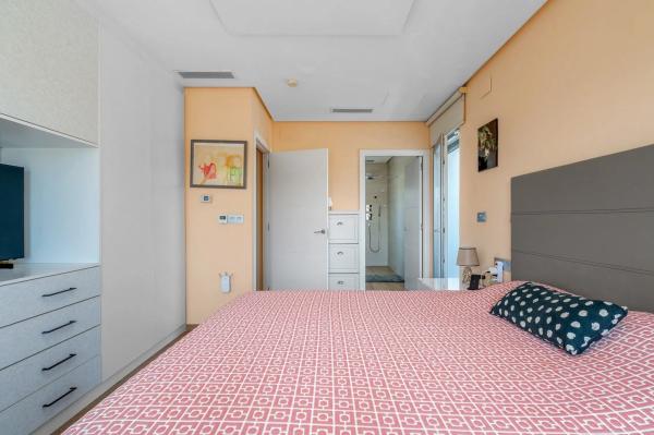 Casa independiente en calle Rambla