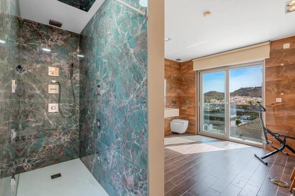 Casa independiente en calle Rambla