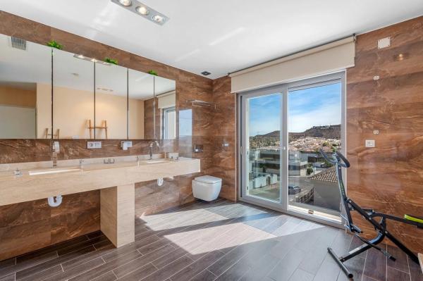 Casa independiente en calle Rambla