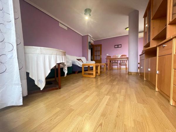 Piso en calle Hugolino Roldán, 3