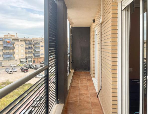 Piso en calle Hugolino Roldán, 3