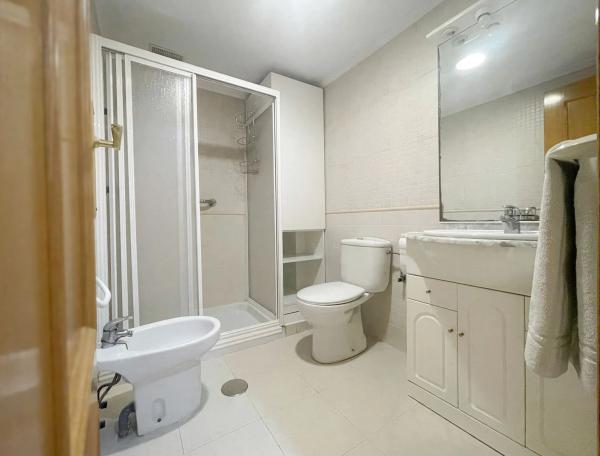 Piso en calle Hugolino Roldán, 3