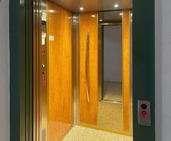 Piso en calle Hugolino Roldán, 3