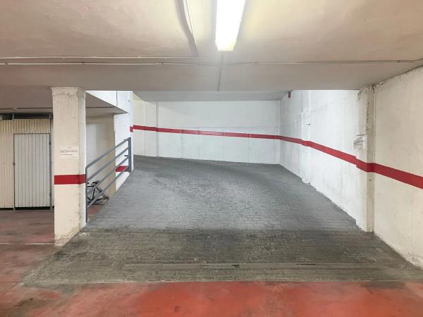 Piso en calle Hugolino Roldán, 3