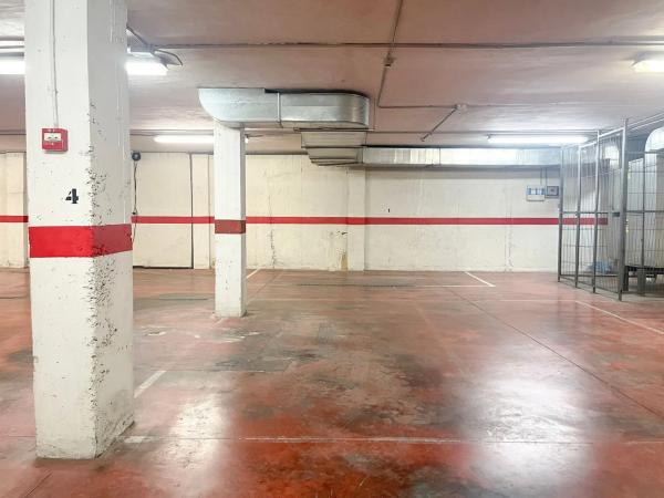 Piso en calle Hugolino Roldán, 3