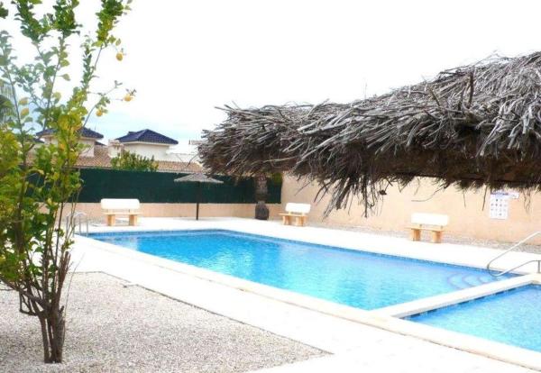 Chalet en calle Rio Deva