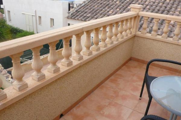 Chalet en calle Rio Deva