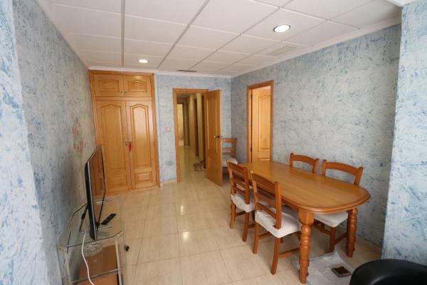 Piso en calle Ausiàs March